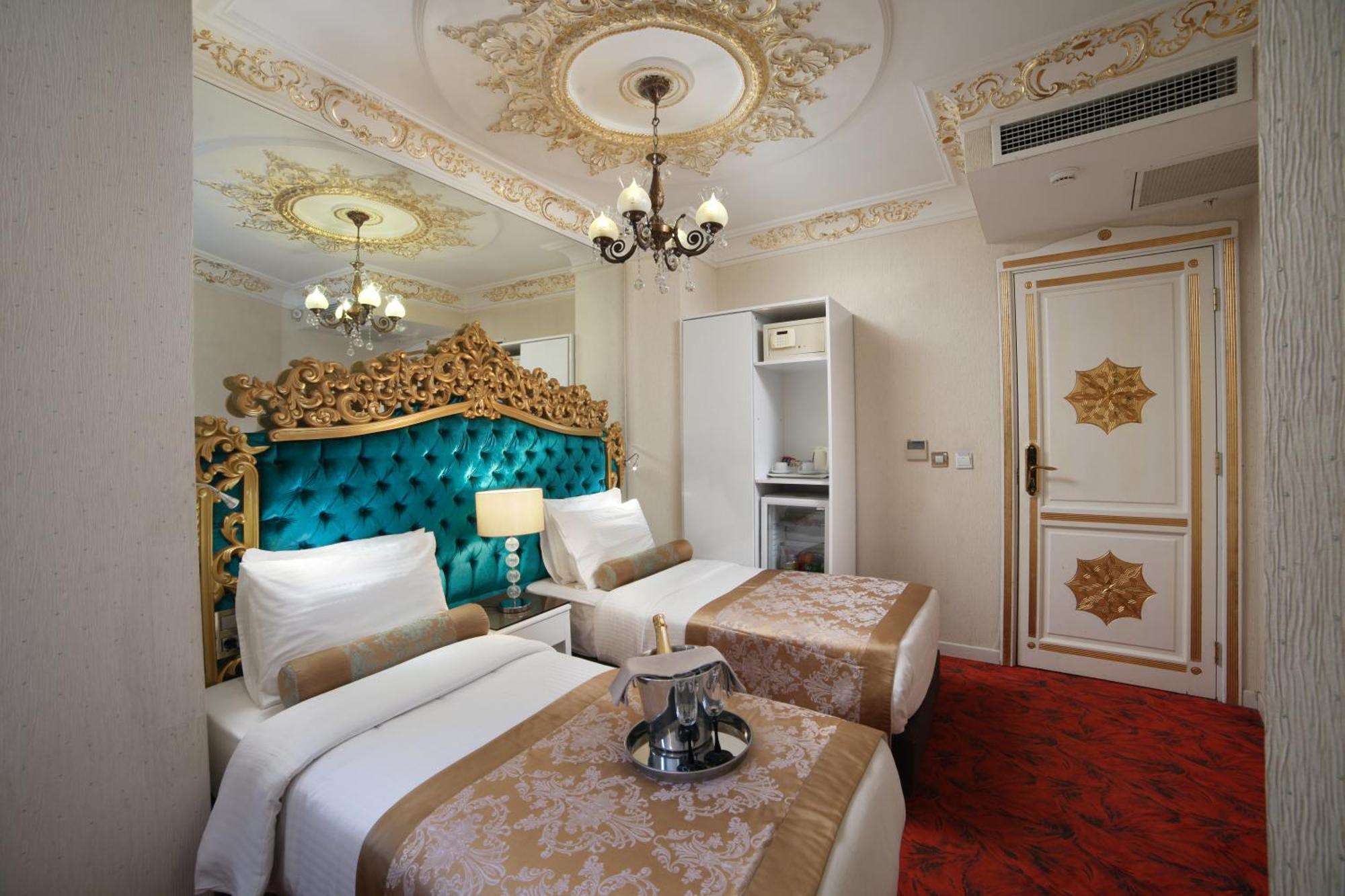 White Monarch Hotel Istanbul Exterior photo